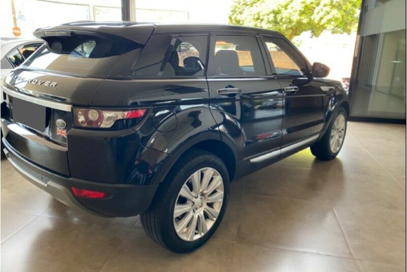 RANGE ROVER EVOQUE 2.2 SDA PRESTIGE 4X4 16V DIESEL 4P AUTOMÁTICO ANO 2015 COR PRETO