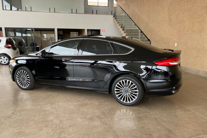 FUSION 2.0 TITANIUM AWD 16V GASOLINA 4P AUTOMÁTICO ANO 2018 COR PRETO