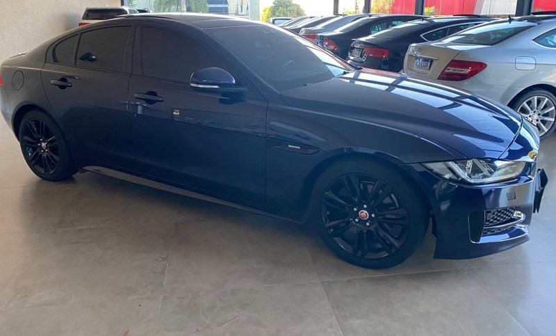 JAGUAR XE 2.0 16V INGENIUM P250 GASOLINA R-SPORT 4P AUTOMÁTICO ANO 2018 COR AZUL